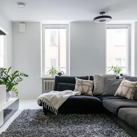 Spacious 1 Bedroom With A Central Location Apartmán